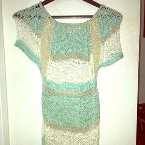 Long shirt, by Hinge